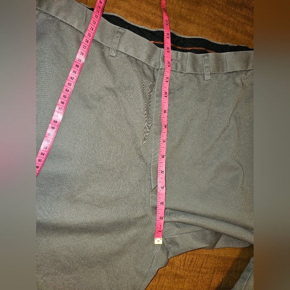 Men's Haggar Slacks Olive Khaki Green 42x34 Classic Fit Work To Weekend MJ1 - Picture 8 of 14